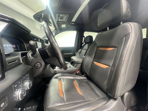 Used 2023 GMC Sierra 1500 AT4 w/ AT4 Premium Package image 11