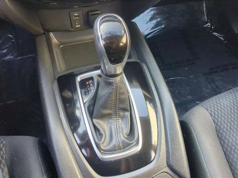 Used 2018 Nissan Rogue Sport S w/ S Appearance Package FWD image 12