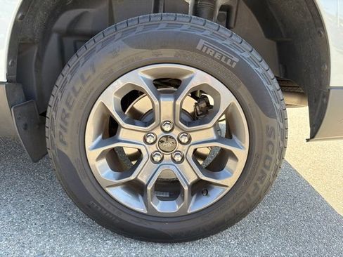 Used 2022 Ford Maverick XLT FWD image 22