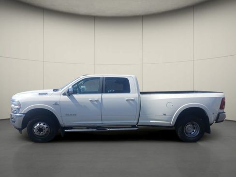 Used 2020 RAM 3500 Laramie AWD/4WD image 4
