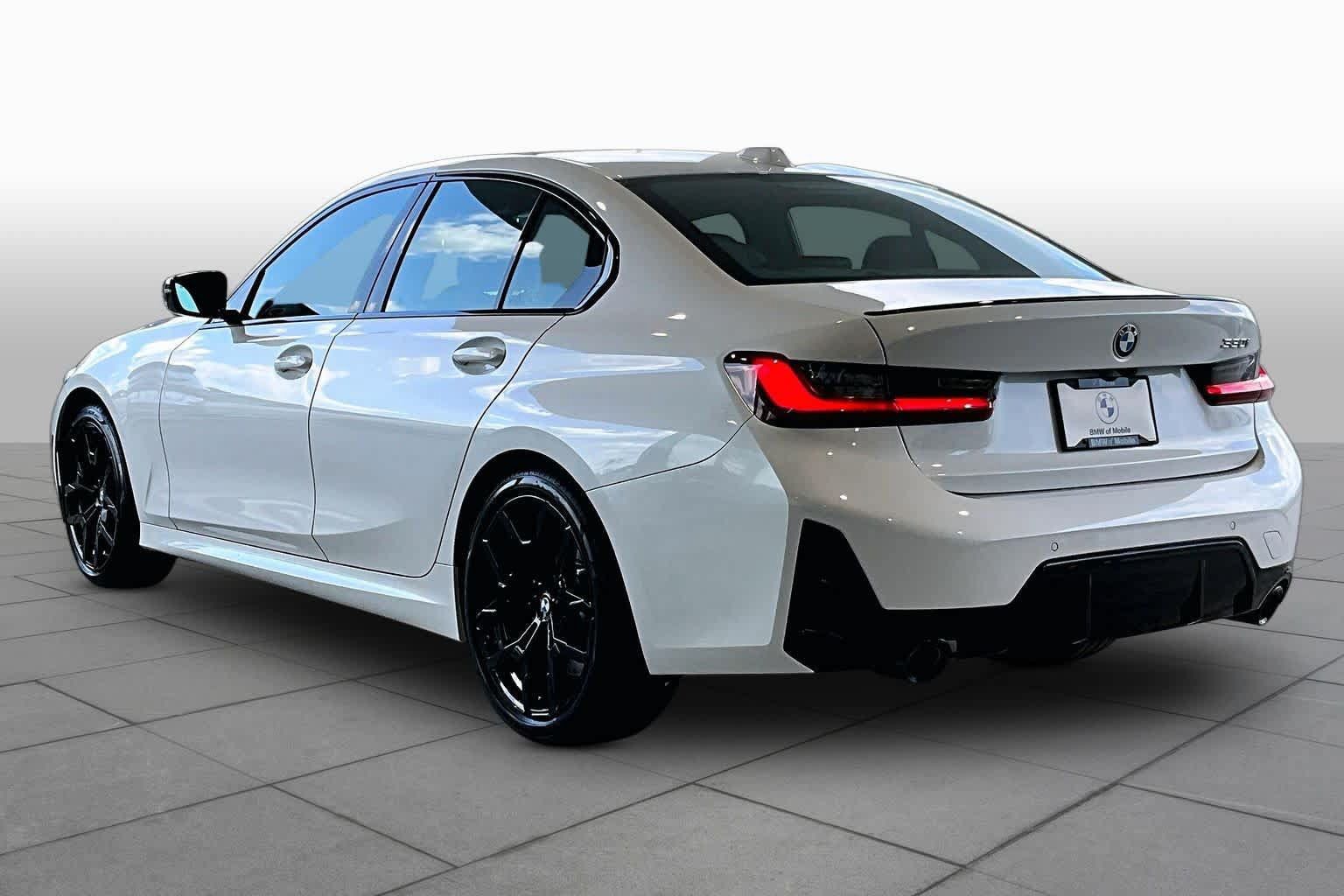New 2026 BMW 330i Sedan w/ M Sport Package RWD image 12