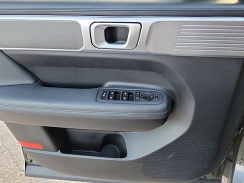 Used 2025 Hyundai Santa Fe SEL image 16