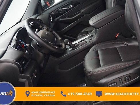 Used 2023 Chevrolet Traverse RS w/ LPO, Cargo Package image 8