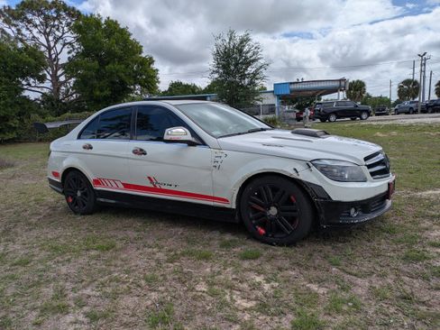 Used 2008 Mercedes-Benz C 300 Sedan image 2
