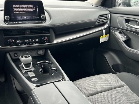 New 2026 Nissan Rogue SV FWD image 24