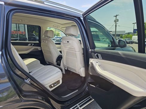 Used 2020 BMW X7 xDrive40i image 14