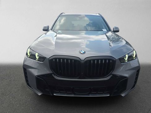 Used 2026 BMW X5 xDrive40i w/ M Sport Package AWD/4WD image 8