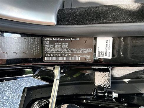 Certified 2014 Rolls-Royce Wraith RWD image 25