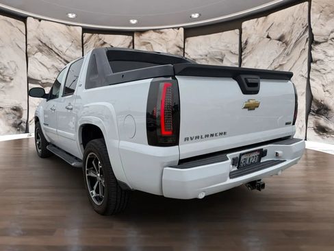Used 2007 Chevrolet Avalanche LT w/ LT Preferred Equipment Group image 8