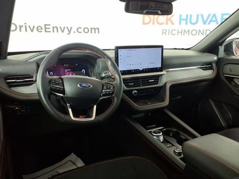 Used 2025 Ford Explorer ST AWD/4WD image 10