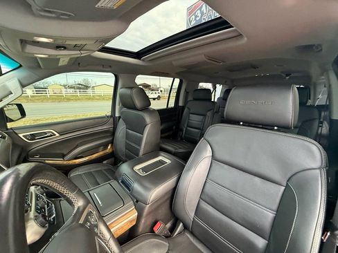 Used 2017 GMC Yukon XL Denali w/ Open Road Package image 13
