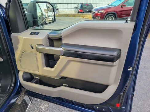 Used 2018 Ford F150 XLT w/ Equipment Group 302A Luxury AWD/4WD image 28