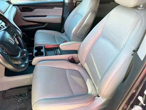 Used 2022 Honda Odyssey EX-L image 18