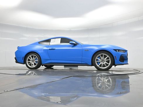 Certified 2024 Ford Mustang GT Premium RWD image 4