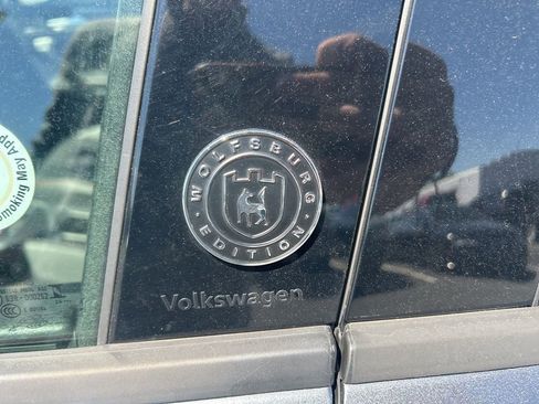 Used 2024 Volkswagen Tiguan Wolfsburg Edition image 9