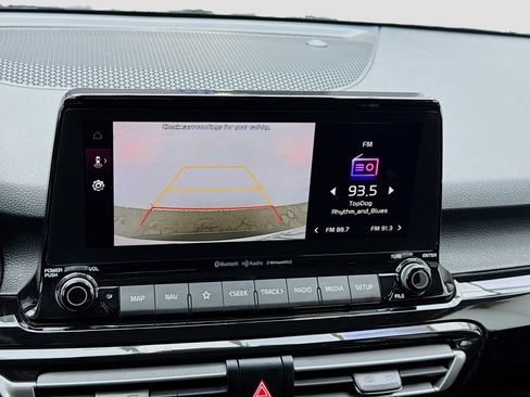 Used 2023 Kia Seltos EX image 10