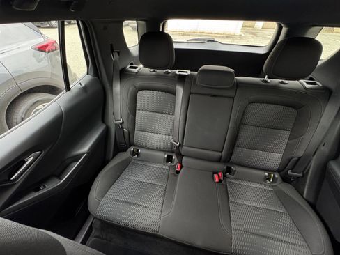 Used 2025 Chevrolet Equinox LT FWD image 40