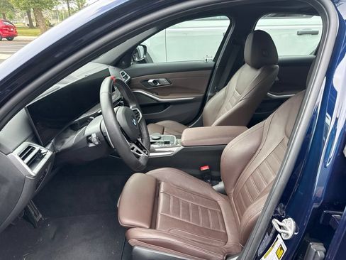 Used 2025 BMW M340i xDrive AWD/4WD image 10