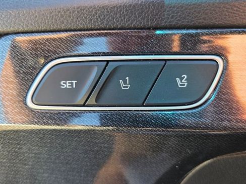 Used 2020 Hyundai Palisade Limited image 34