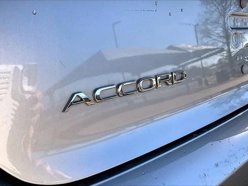 Used 2024 Honda Accord EX image 29