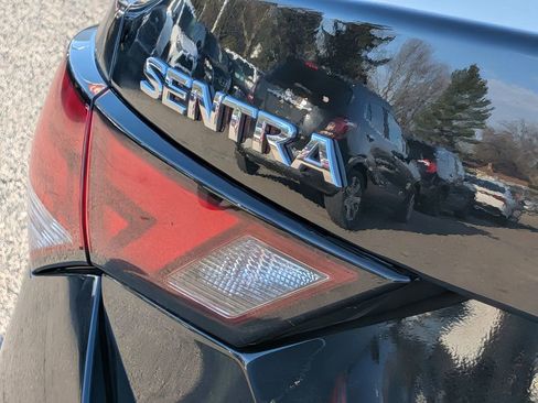 Used 2024 Nissan Sentra SV image 10