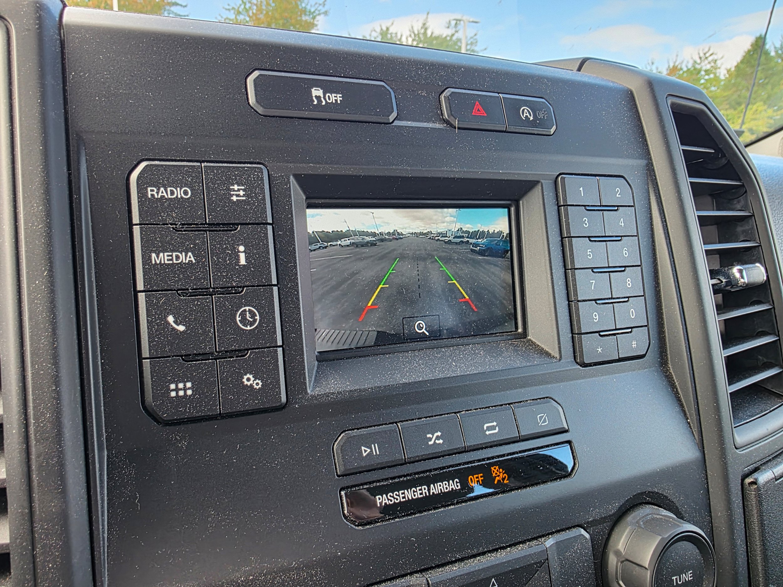 Used 2019 Ford F150 XL w/ Equipment Group 101A Mid AWD/4WD image 19