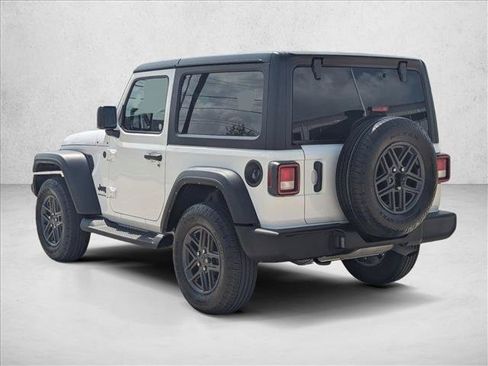 Used 2024 Jeep Wrangler Sport AWD/4WD image 8