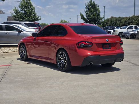 Used 2024 BMW 230i Coupe w/ Premium Package RWD image 3