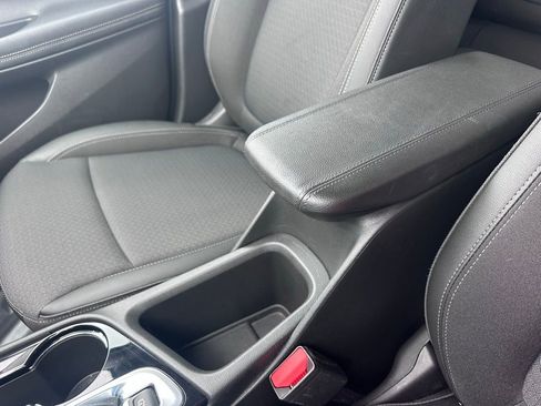 Used 2025 Buick Encore GX Preferred image 21