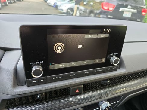 Certified 2025 Honda CR-V LX image 28