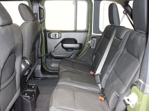 Used 2021 Jeep Wrangler Unlimited Sport AWD/4WD image 10