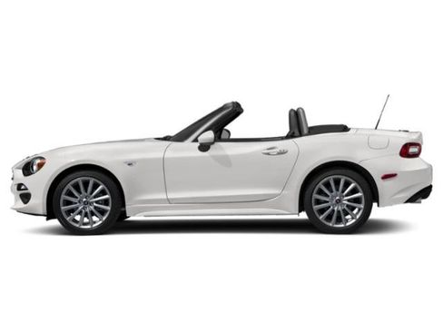 Used 2018 FIAT 124 Spider Lusso w/ Convenience Group image 4