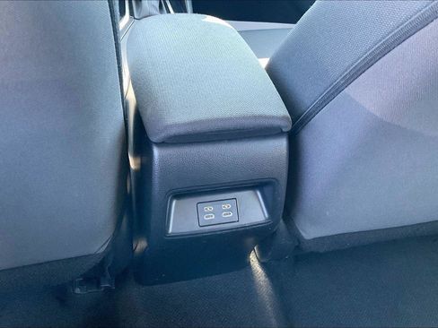 Used 2024 Toyota Corolla LE FWD image 33