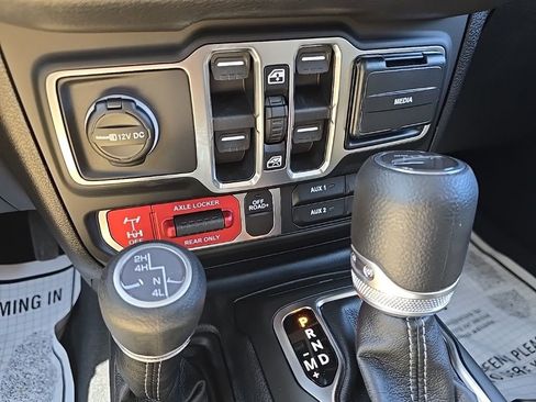 New 2026 Jeep Gladiator Sport image 38