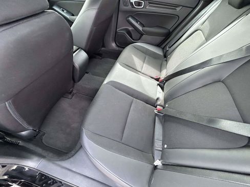 Used 2024 Honda Civic Sport image 11