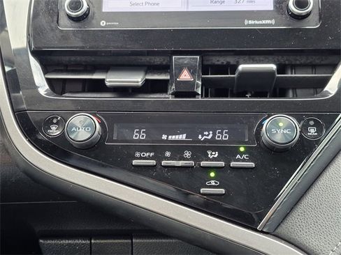 Used 2024 Toyota Camry LE image 14