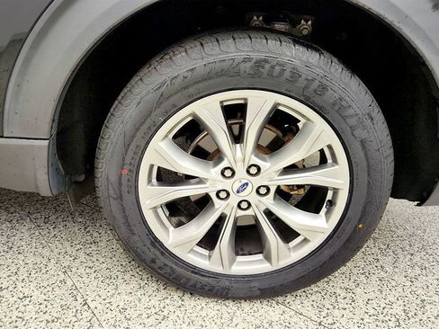 Used 2020 Ford Explorer XLT w/ Equipment Group 202A AWD/4WD image 9