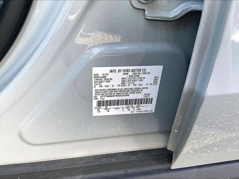 Used 2022 Ford Maverick XLT FWD image 6