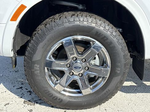 New 2025 Ford Ranger XLT w/ Equipment Group 301A High AWD/4WD image 9