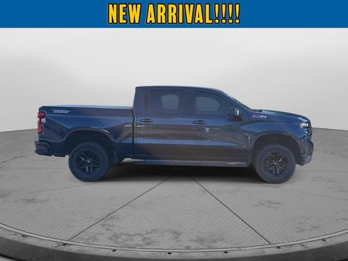 Used 2019 Chevrolet Silverado 1500 LT Trail Boss AWD/4WD image 3