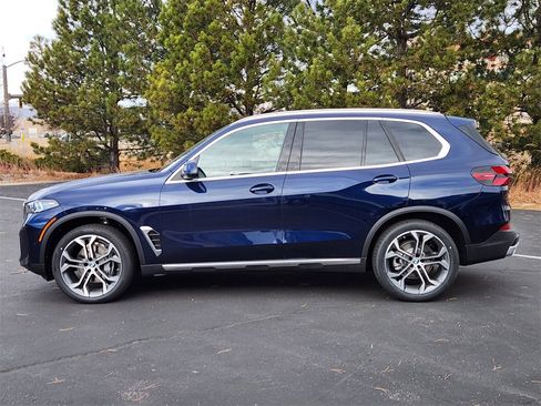 New 2026 BMW X5 xDrive40i image 2