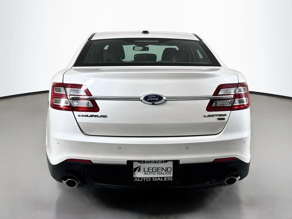 Used 2018 Ford Taurus Limited w/ Driver Assist Package AWD/4WD image 6