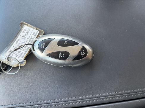 Used 2025 Hyundai Santa Fe SEL image 22