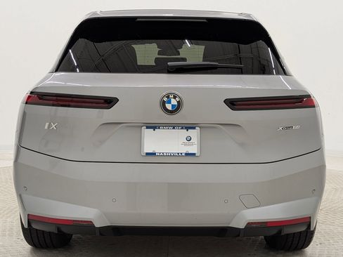 New 2026 BMW iX xDrive60 image 10