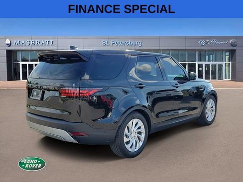 Used 2025 Land Rover Discovery S AWD/4WD image 4