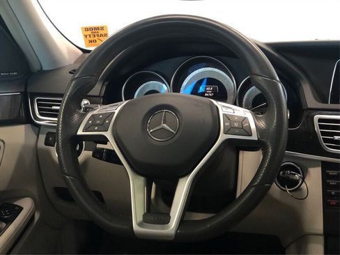 Used 2014 Mercedes-Benz E 350 Sedan image 16