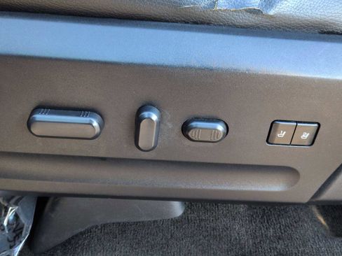 Used 2016 Ford Expedition EL Limited image 18