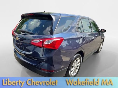 Used 2019 Chevrolet Equinox LS AWD/4WD image 4