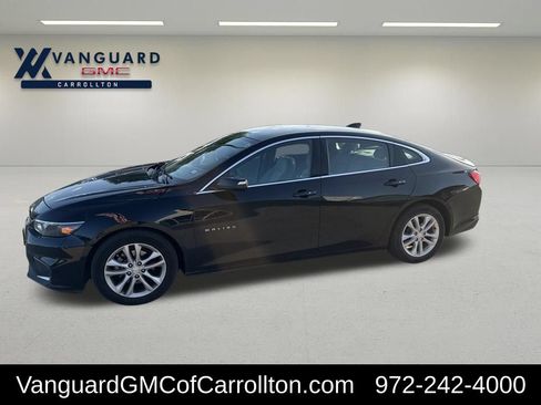 Used 2018 Chevrolet Malibu LT FWD image 1