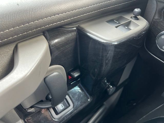 Used 2022 GMC Savana 2500 w/ Enhanced Convenience Package RWD image 24
